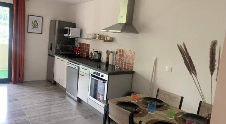 La residence des feutres appartement 1 au Rdc — photo 2