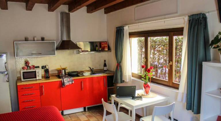 Apartment with yard | Perfect for remote work — photo 3