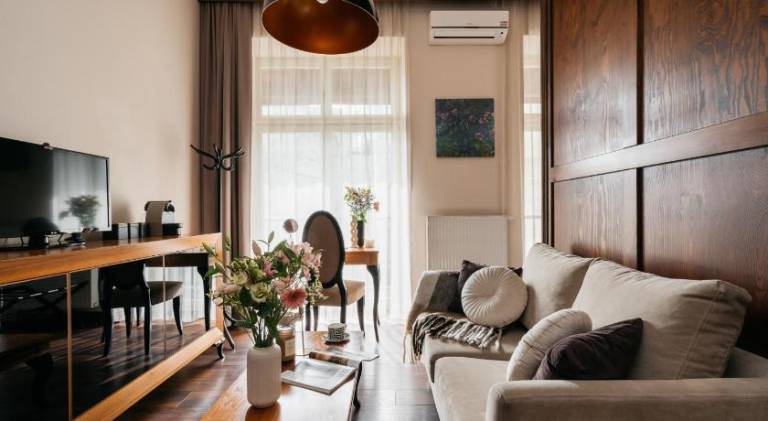 Serviced apartment with yard & patio | Next to St. Florian's Gate in Kraków