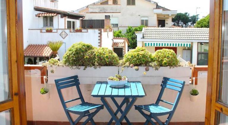 Rental apartment with 2 rooms for 4 persons — photo 3