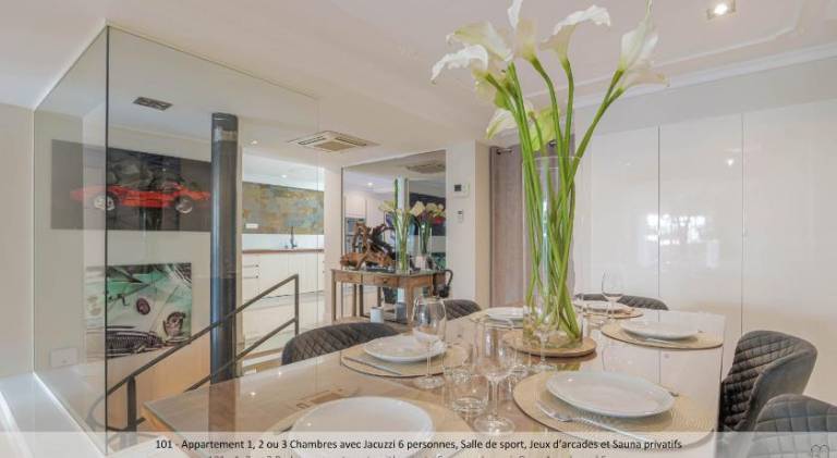Serviced apartment with sauna & hot tub | Near Palais des Beaux-Arts de Lille — photo 3