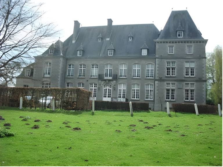 Vacation home with 2 rooms for 6 persons in Dinant
