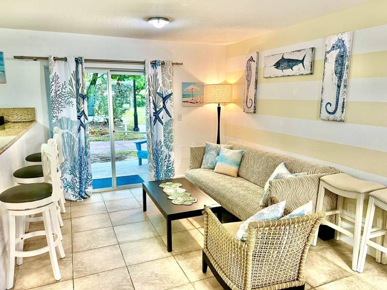 Condo Bailey Town