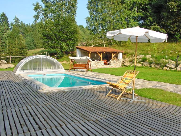 House with sauna, patio & private pool — photo 2