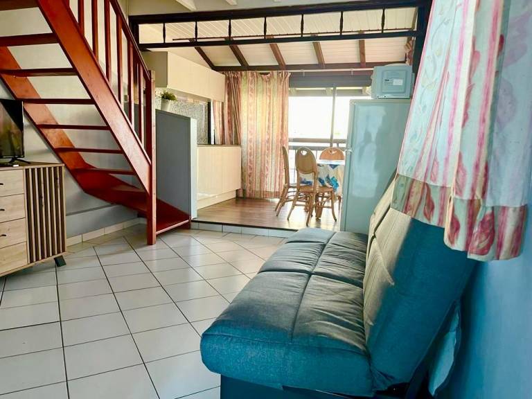 Holiday apartment with pool | Pool view — photo 2