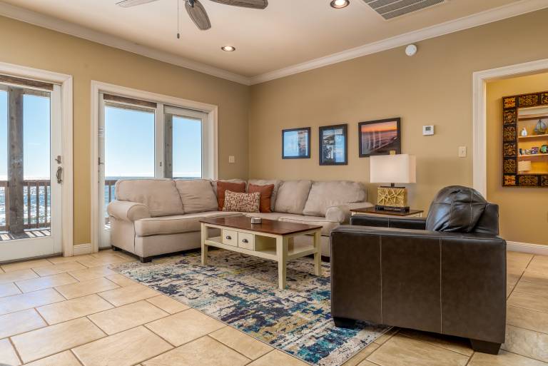 KeyWester - 104 Vaca Ct — photo 4