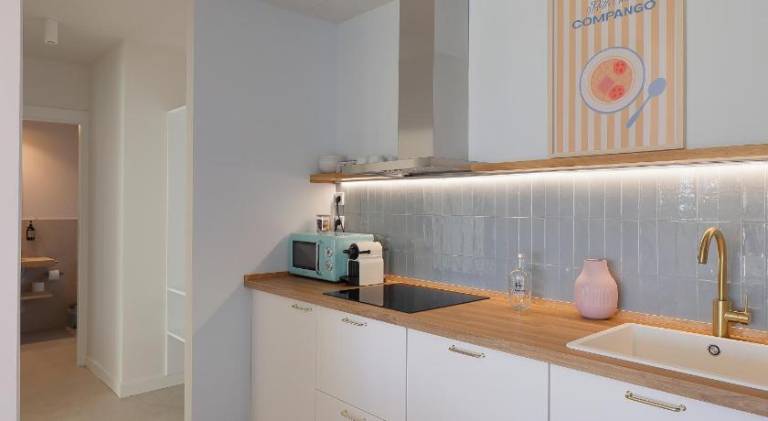 Pleasant serviced apartment with garden & patio | Pets allowed — photo 4