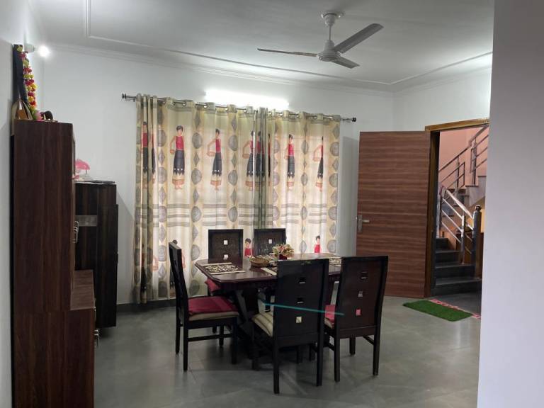 Holiday apartment with yard — photo 4