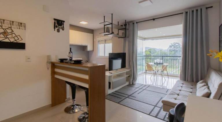 Apartment with pool — photo 2