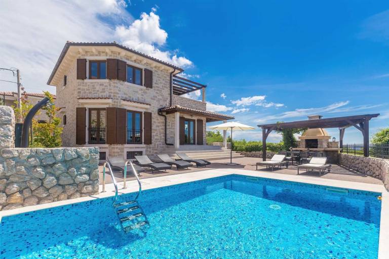 Villa Linardići
