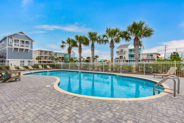 Family-friendly house with barbecue, hot tub & pool | Next to the beach | Pets allowed — photo 5