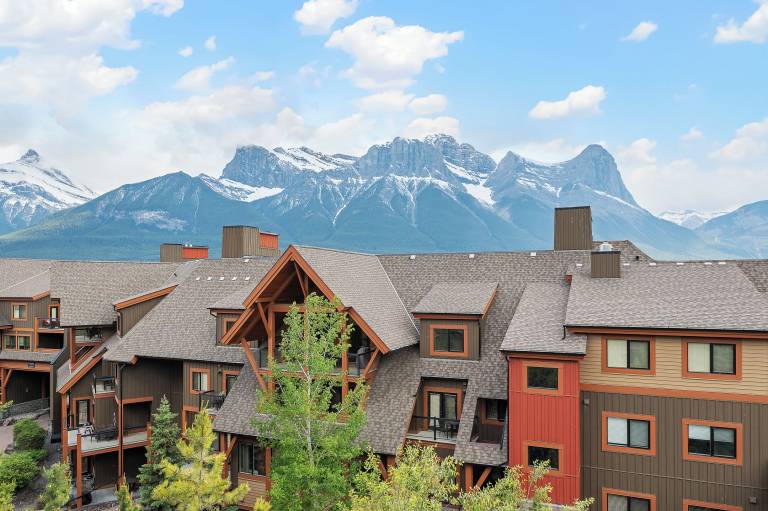 Apartment Canmore