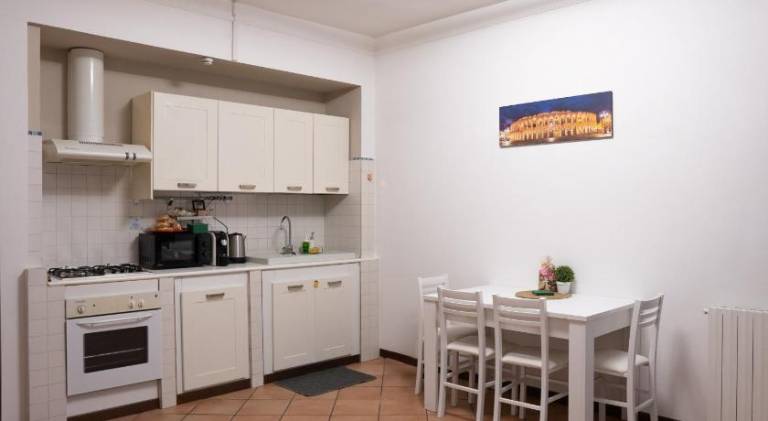 Apartment with 1 room for 4 persons — photo 4