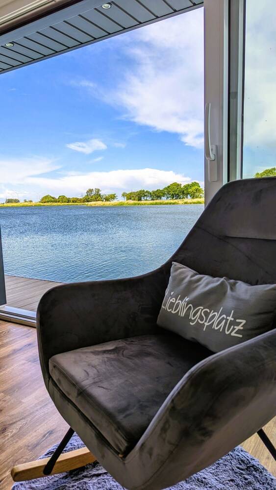 Hausboot Hohenkirchen