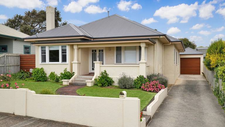 House  Warrnambool
