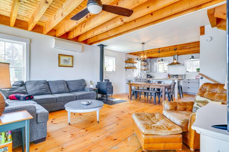 Paddle, Swim & Hike: Family Lake House in Vermont — photo 3