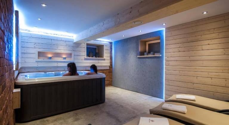 WILLA JAROSTA & SPA, AC -free parking — photo 4