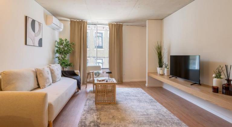 Apartment with pool in Porto