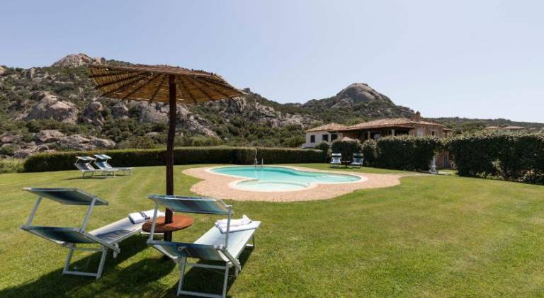 Villa Iris with Pool in Arzachena