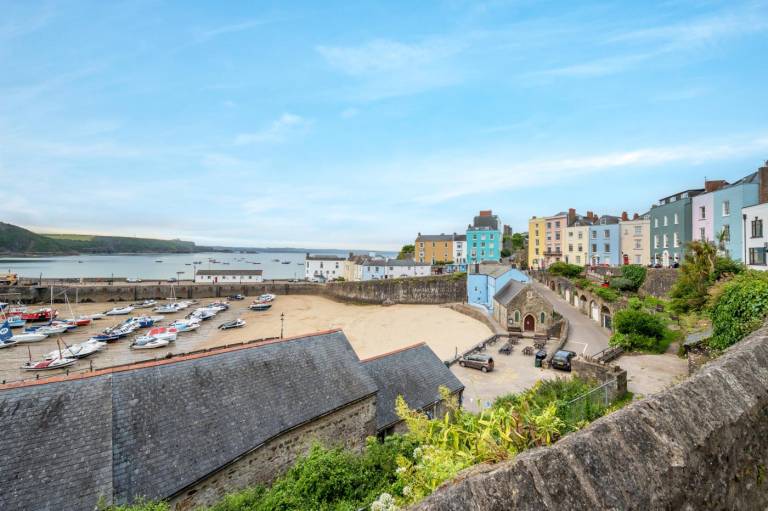 Holiday apartment | Water view in Tenby