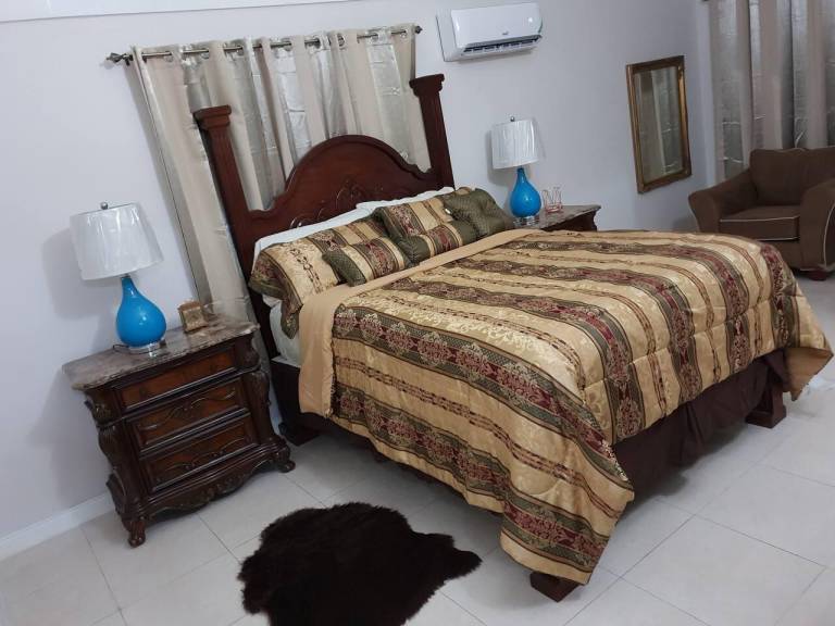 Lovely 2 Bed Apartment in the New Kingston Area