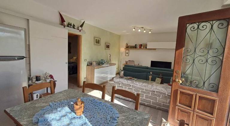 Villa with 2 rooms for 5 persons — photo 4