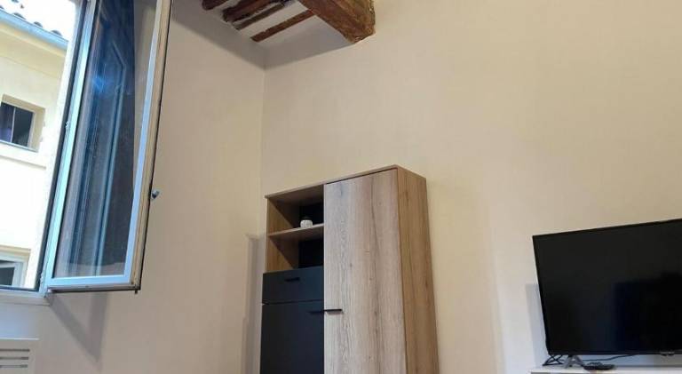 Holiday apartment with 1 room for 4 persons in Meyreuil