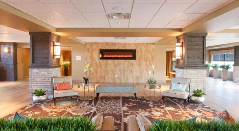 Pomeroy Inn & Suites at Olds College — photo 2