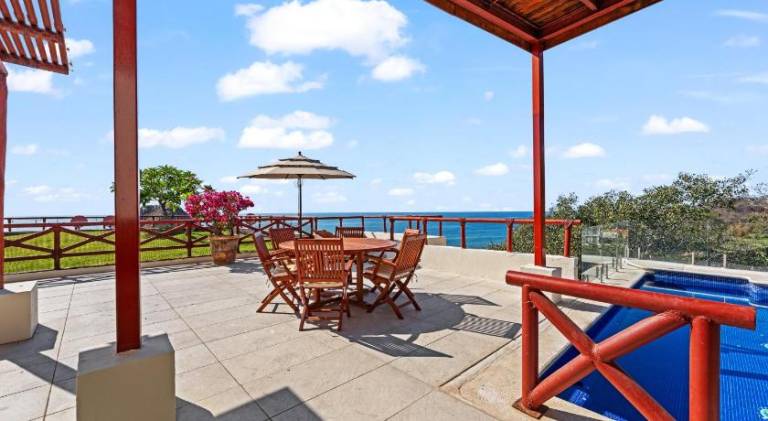 Beautiful vacation home with pool | Dogs allowed in Sayulita