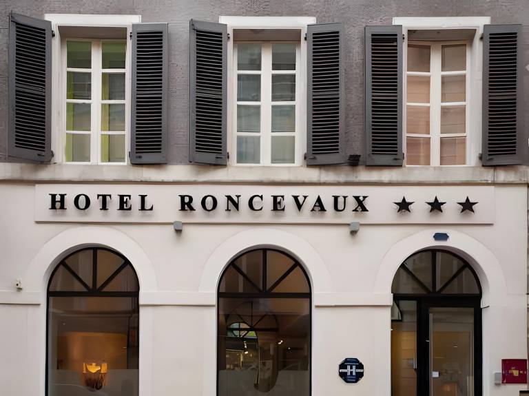 Hotel Le Roncevaux — photo 4