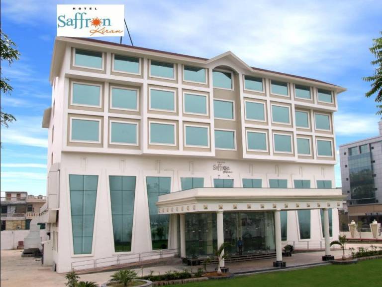 Hotel Saffron Kiran