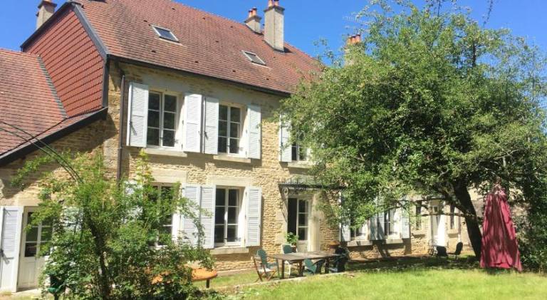 Vacation home with 5 rooms for 11 persons in Chaumont