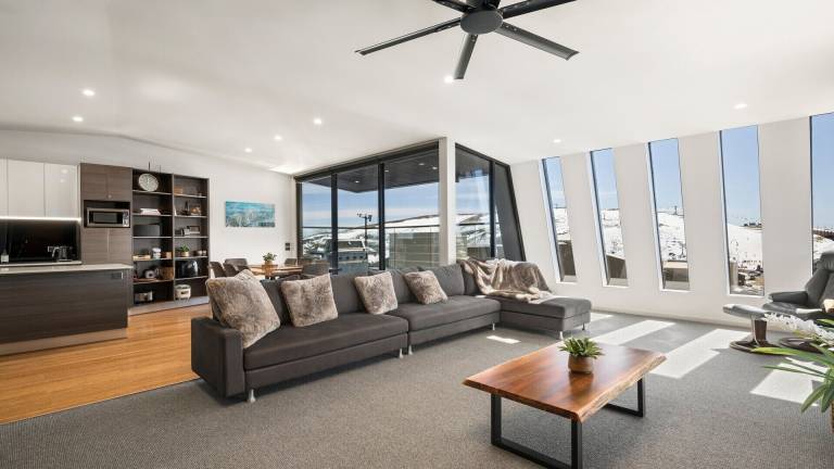 Chalet Mount Hotham Alpine Resort (Unincorporated)