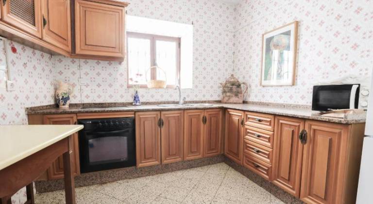 House with 4 rooms for 8 persons — photo 3