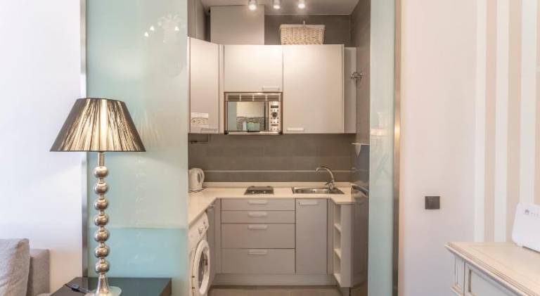 Beautiful apartment with pool & terrace | Close to Seville Cathedral | Pet-friendly — photo 5