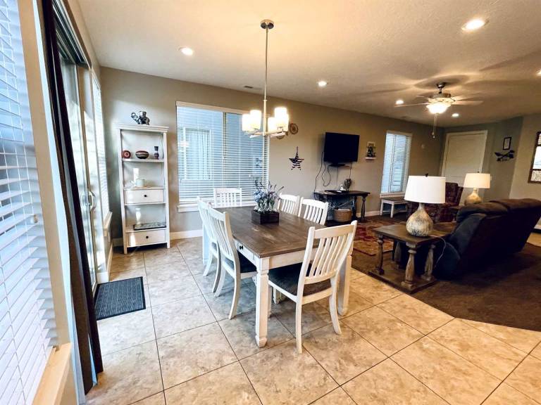 Entrada at Moab 598 and 602 Townies Pool/Spa Garage Same Day Booking — photo 5