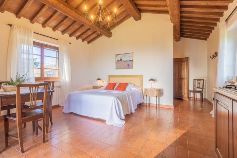 Il Poderaccio Agri-relais: La Chiesina: Il tuo nido d'amore con una splendida vista piscina e Lago di Bolsena — photo 4