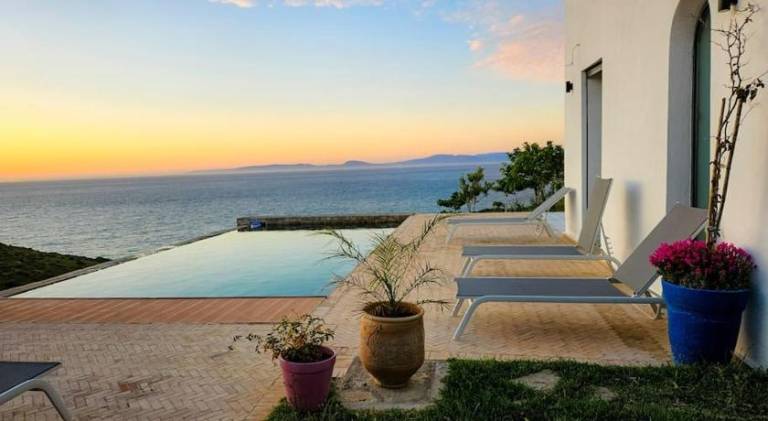 290 m² Villa