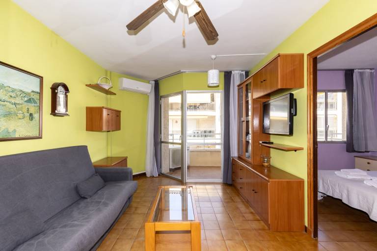 Holiday apartment with 2 rooms for 6 persons — photo 3