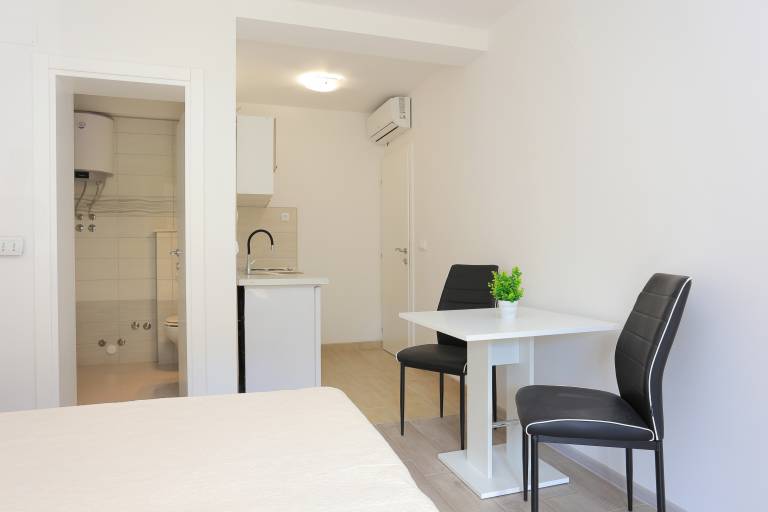 Studio flat with terrace and sea view Mastrinka, Čiovo (AS-18954-b) — photo 2