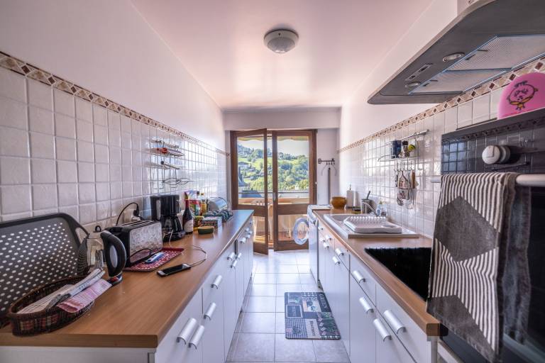 Child-friendly holiday apartment with patio & fast internet | Mountain view | Ski nearby | Suitable for remote work | Dogs allowed — photo 5