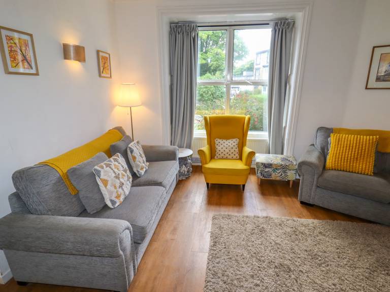 Family-oriented cottage with garden | Pets are welcome — photo 2