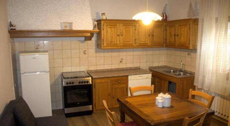 Apartment with 2 rooms for 4 persons — photo 3