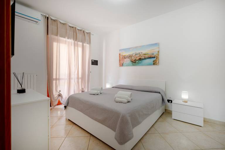 Vacation home with fast internet | Beach view in Bari