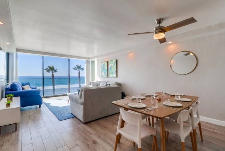Condo Pacific Beach