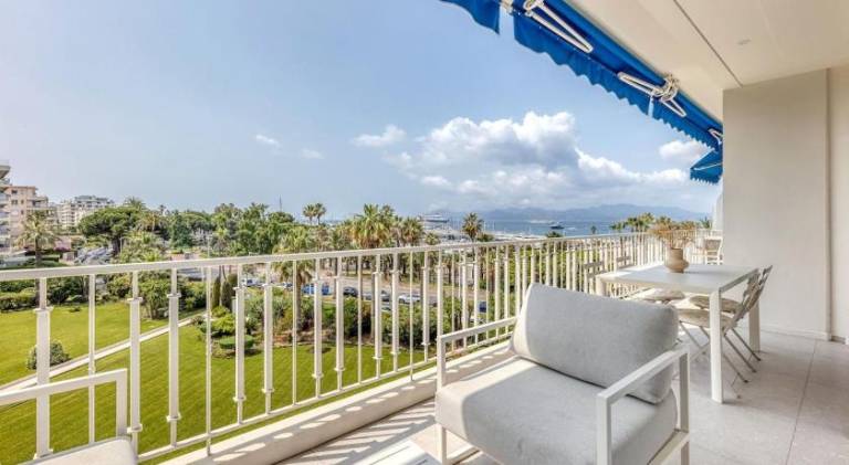Holiday apartment with 3 rooms for 6 persons — photo 4