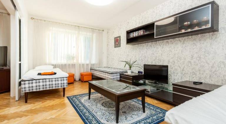 Charming apartment | Next to Alexander Nevsky Cathedral | Pet-friendly — photo 2