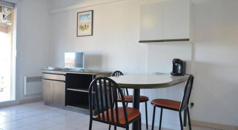 Holiday apartment with 1 room for 4 persons — photo 3