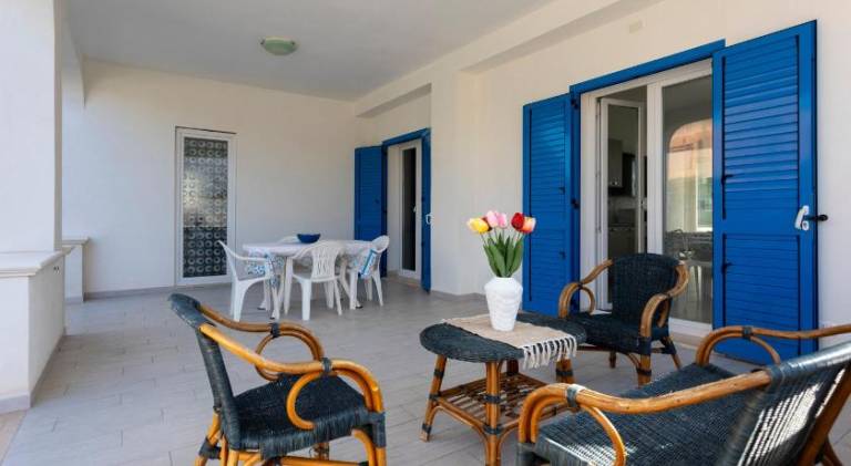Nice holiday apartment with yard, patio & pool | Dogs allowed in Castelvetrano