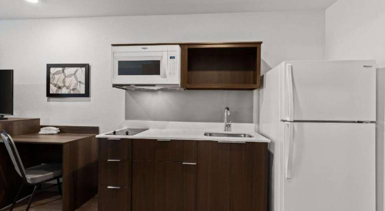 WoodSpring Suites Greeley — photo 5